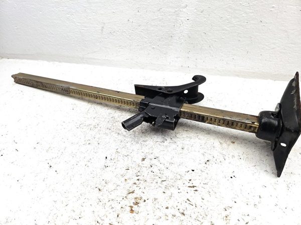 1974 Dodge Van Jack Assembly Bumper — photo 5