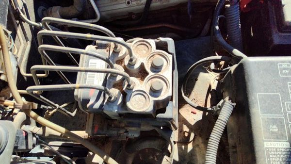 2000 Honda Passport Complete Anti Lock Brake Pump Unit Oem Abs Module Assembly — photo 2