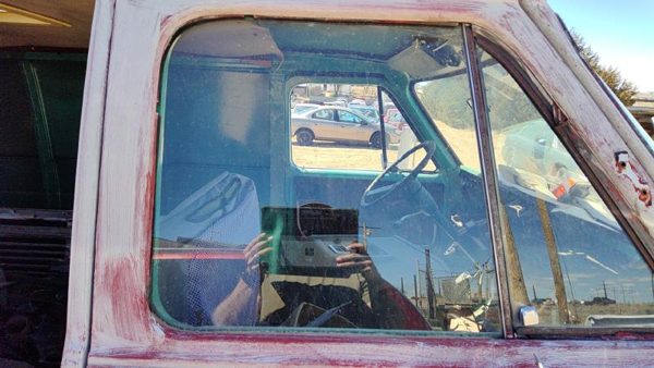 1971-1978 Chevy Van G20 Passenger Right Front Side Window Door Glass Oem — photo 1
