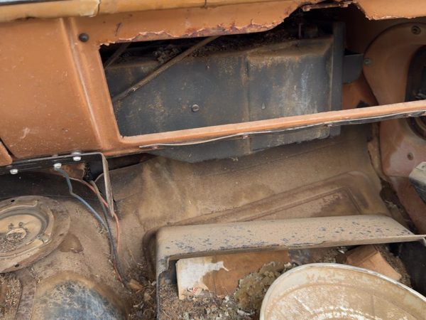 1980 Chevy Silverado C20 Complete Heater Box Housing Behind Dash Oem — photo 2