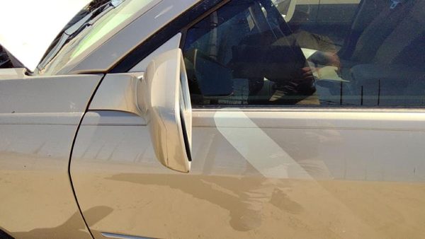 03-07 Cadillac Cts Driver Left Power Side Mirror Door Mounted Oem Sand Storm 61U — photo 4