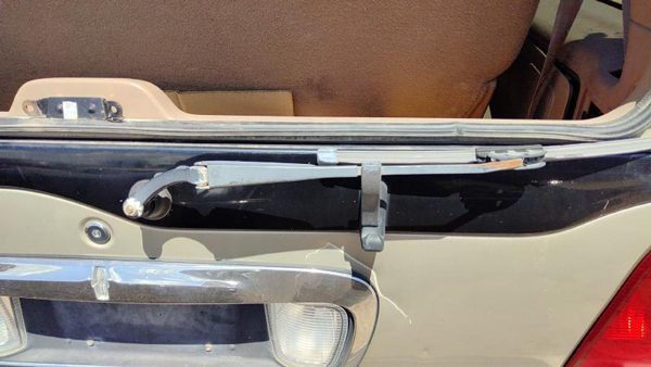 98-02 Lincoln Navigator Back Glass Wiper Arm Rear Window Blade Liftgate Hatch — photo 4