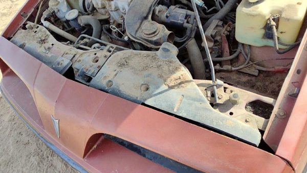 1985 Pontiac Sunbird Radiator Support 20718451 — photo 2
