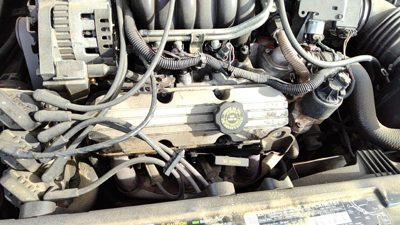 91-95 Buick Park Ave Front Valve Cover Oem 3.8L