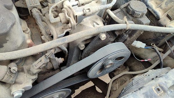 1992 Jeep Cherokee Power Steering Pump With Mount Bracket Oem — photo 2