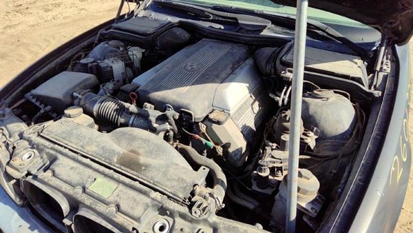 1998 BMW 540i — vehicle photo 2
