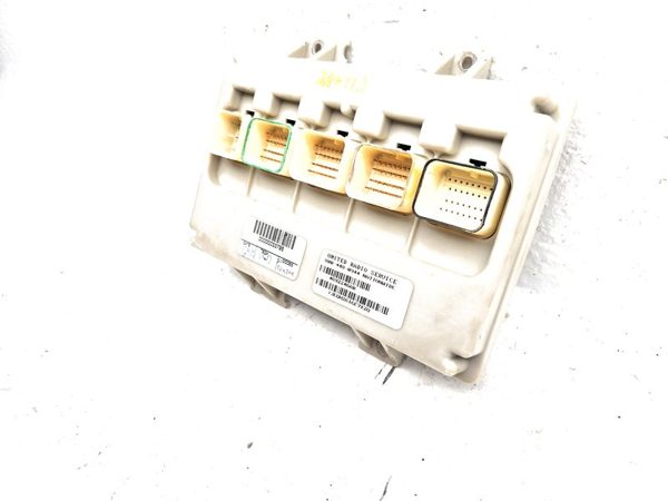 2006-2007 Chrysler Town Country Bcm Body Control Module Computer Oem 04692244Aa — photo 3