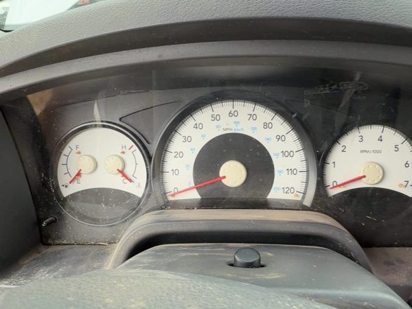 2006 Dodge Dakota Speedometer Cluster Instrument Gauges Panel Oem Dash — photo 3