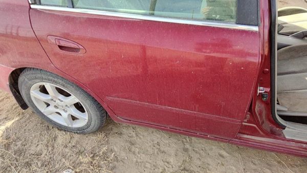 2006 Nissan Altima Rear Door RH Red A15 — photo 3