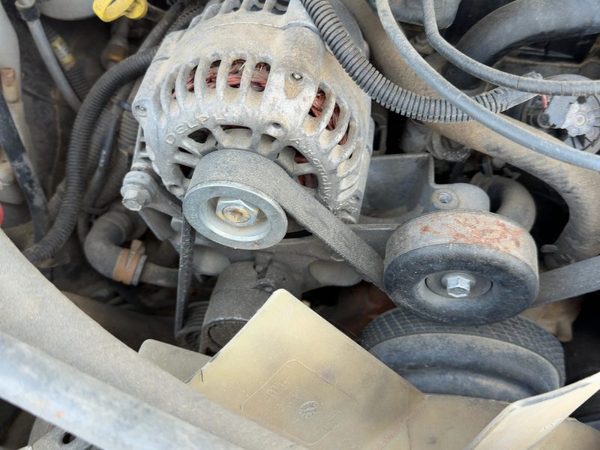 2001 Chevy S10 Blazer Mount Bracket Set For Alternator Oem 4.3L — photo 4