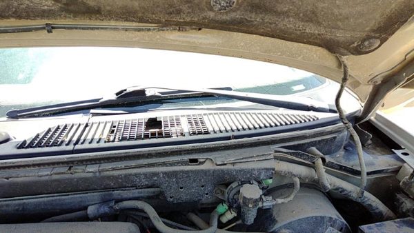 1998 Lincoln Navigator Wiper Arm — photo 1