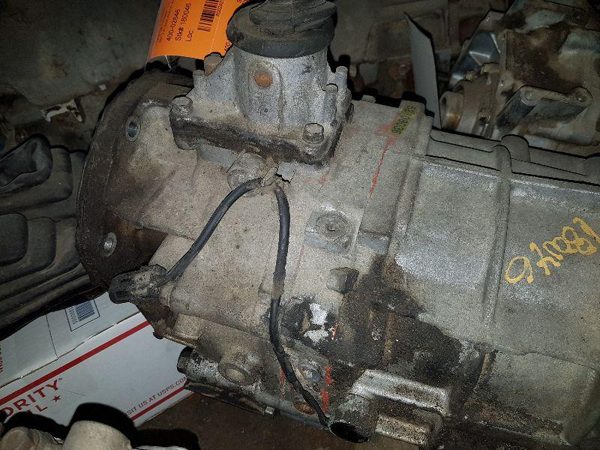 1996 Dodge Dakota Transmission Assy. Manual 4WD 6-239 Fits 94-96 242326 — photo 5