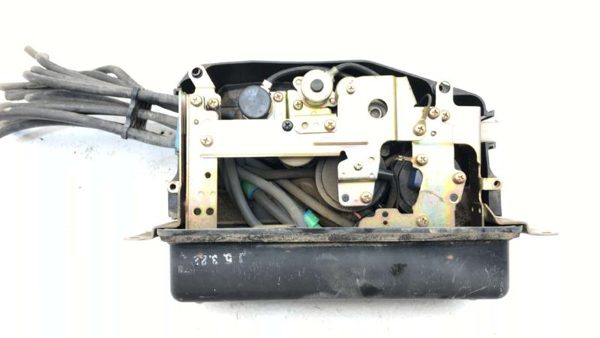 1985 Honda Accord 1.8L Vacuum Solenoid Valve Switch Box Assembly — photo 5