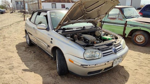 2000 Volkswagen Golf — vehicle photo 7