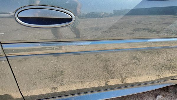 04-08 Grand Prix Passenger Right Front Moulding From Door Trim Stealth Gray 46U — photo 3