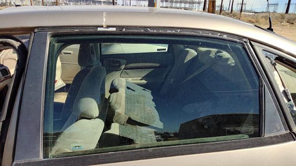 2000-2005 Chevy Impala Driver Left Rear Side Window Door Glass Oem Back 10346585 — photo 2