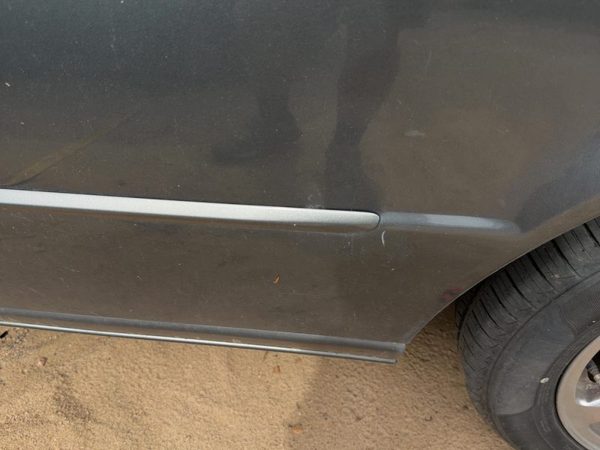 98-04 Seville Driver Left Rear Moulding From Door Back Side Molding Sedan Sts Th — photo 3
