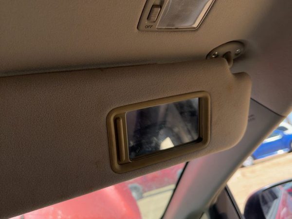 2006-2009 Passenger Right Sun Visor Oem Illuminated 7431047190B0 — photo 3