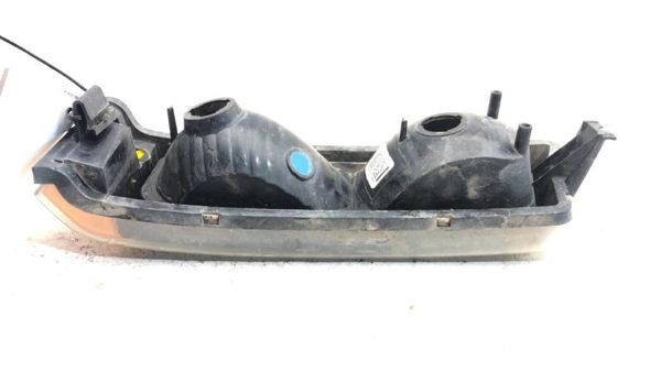 03-07 Silverado 1500 Passenger Right Front Turn Signal Light Lamp Fender Mounted — photo 5