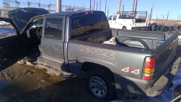 2006 GMC Sierra — vehicle photo 5