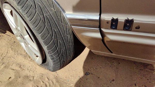 91-96 Buick Park Ave Ultra Driver Left Moulding From Fender Oem Trim Strip Gold — photo 5