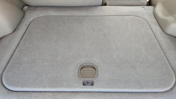 2005-2007 Ford Escape Floor Pan Cargo Area Cover Oem Trunk Nh Dark Pebble Tan — photo 1