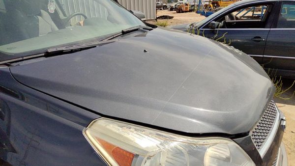 2010 Chevrolet Traverse Hood 57U 57U Cyber Gray Hail — photo 2