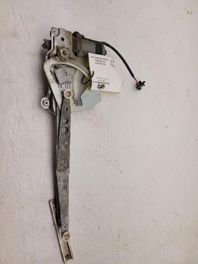 1995-1997 Jaguar Xj6 Passenger Right Rear Window Regulator With Motor Oem