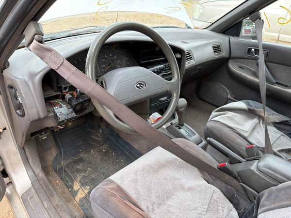 1990 Subaru Legacy — vehicle photo 3