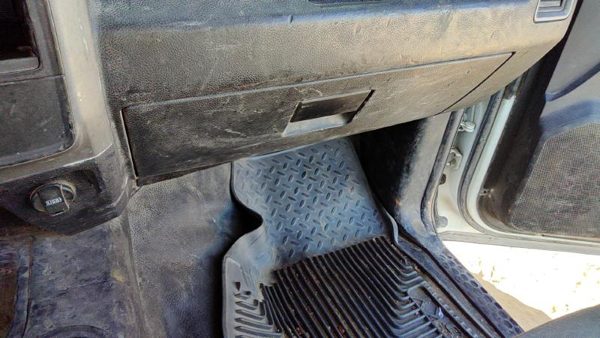 2013-2018 Dodge Ram 4500 Glove Box Assembly Complete Door With Latch Oem Gray X8 — photo 1