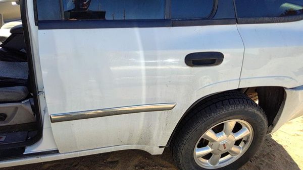 2007 GMC Envoy Rear Door LH White 50U — photo 2