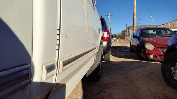 1995 Ford F150 Front Door RH White — photo 6