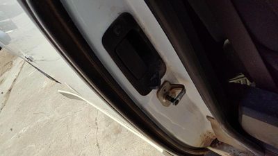 2008 Chevy Silverado 2500 Outside Door Handle RH White 50U