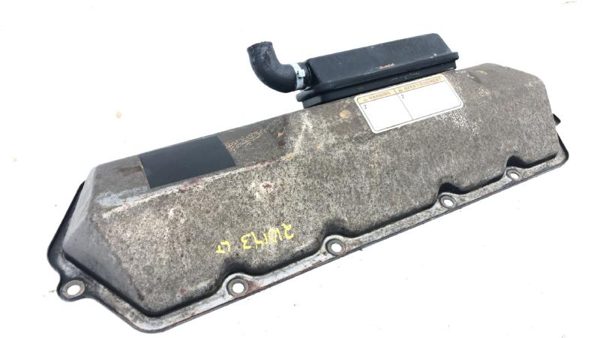 1999-2003 Ford F350 Driver Left Valve Cover 7.3L Powerstroke Diesel With Bolts — photo 4
