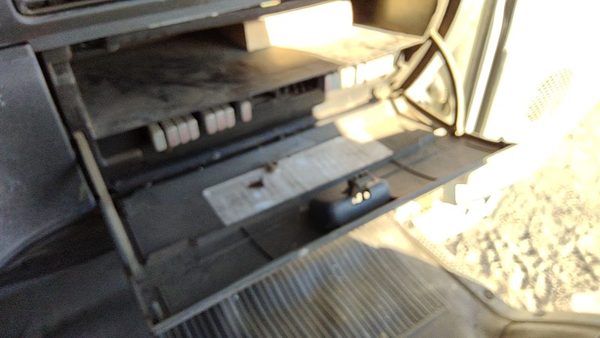 1995-2007 Isuzu Npr Glove Box Assembly Complete Door With Latch Oem Gray — photo 5