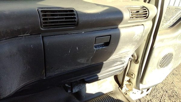 1995-2007 Isuzu Npr Glove Box Assembly Complete Door With Latch Oem Gray — photo 2