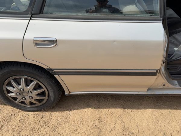 1990 Subaru Legacy Rear Door RH Silver — photo 2
