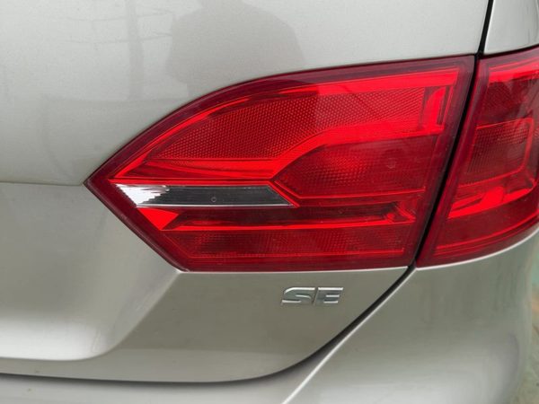 2011-2014 Vw Jetta Passenger Right Inner Tail Light Brake Lamp Oem Rear — photo 4