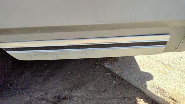 1983-1987 Mercury Grand Marquis Driver Left Rear Moulding On Quarter Panel Oem — photo 3