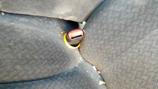 2000-2004 Dodge Intrepid Driver Left Front Seat Belt Buckle Receiver Oem Black — photo 3