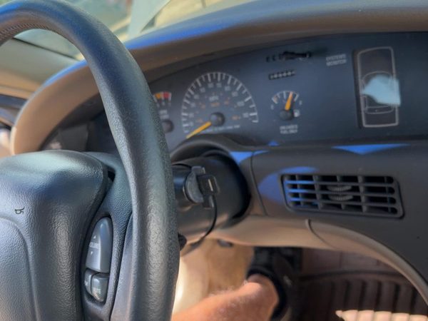96-99 Bonneville Steering Column Assembly Floor Shift Without Radio Control Tan — photo 4