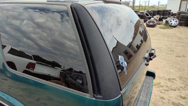 1995-1997 S10 Blazer Driver Left Rear Moulding On Quarter Panel Oem — photo 4