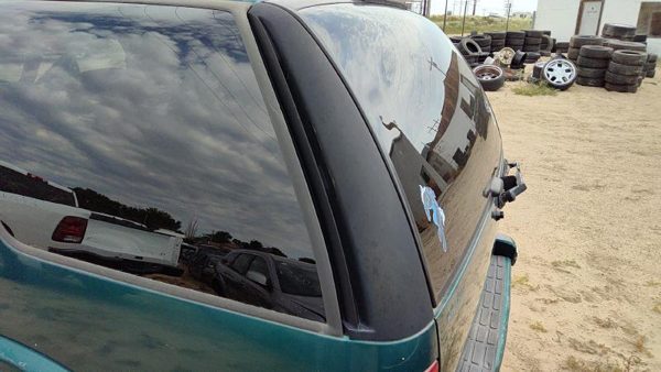 1995-1997 S10 Blazer Driver Left Rear Moulding On Quarter Panel Oem — photo 2