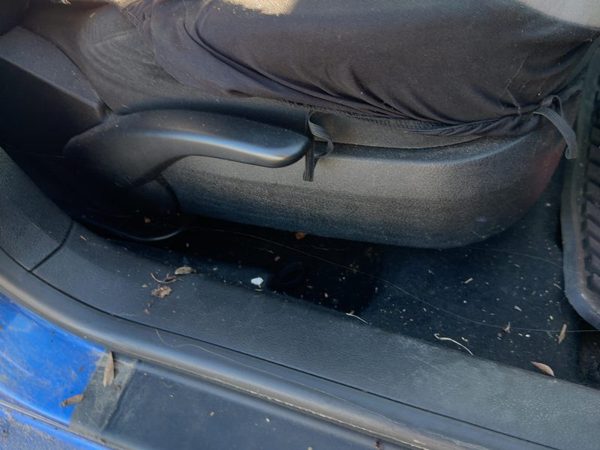 2002 Vw Jetta Passenger Right Side Seat Trim Panel Oem Black — photo 4