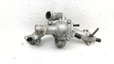 05-09 Hyundai Tucson Thermostat Housing Oem 2.7L