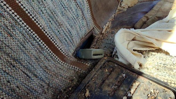 1986 Dodge Ram W150 Passenger Right Front Seat Belt Buckle Receiver Oem Blue — photo 3