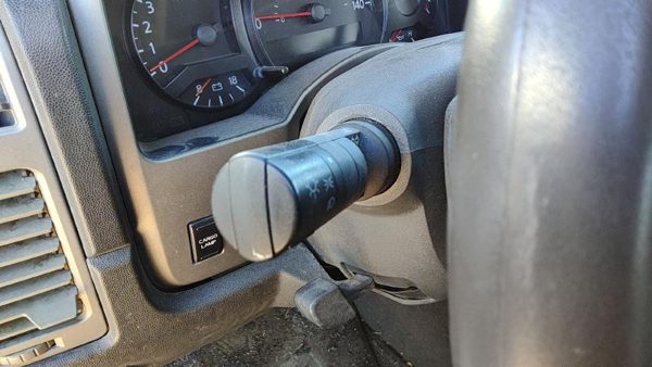2004-2005 Nissan Titan Turn Signal Switch Column Control Lever Headlight Oem — photo 2
