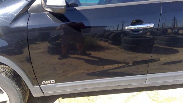 2011 Kia Sorento Front Door LH Gray H9 — photo 2