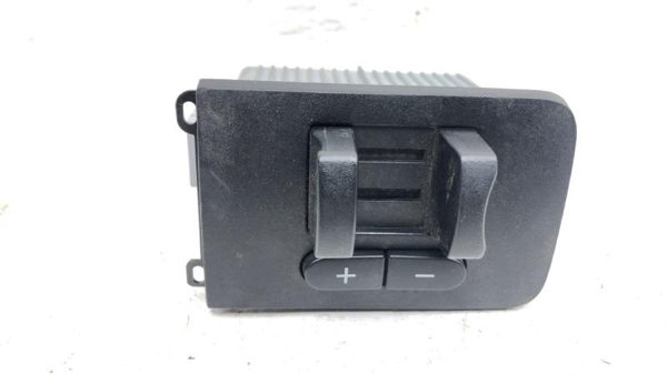 2015-2016 Ford F250 Super Duty Powerstroke Trailer Brake Controller Switch Oem — photo 1