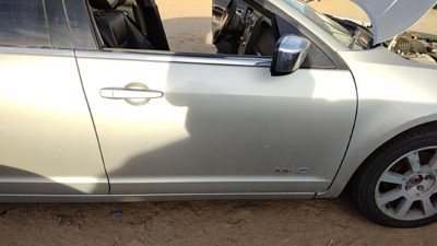 2007 Lincoln MKZ Front Door RH Silver Jp